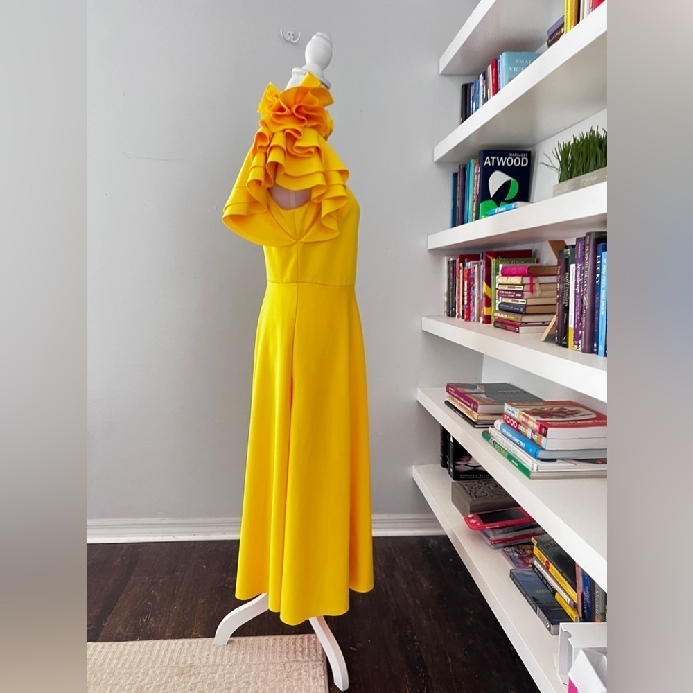 BADGLEY MISCHKA. Ruffle Shoulder Sleeveless Cocktail Dress size 8 - Picture 9 of 15